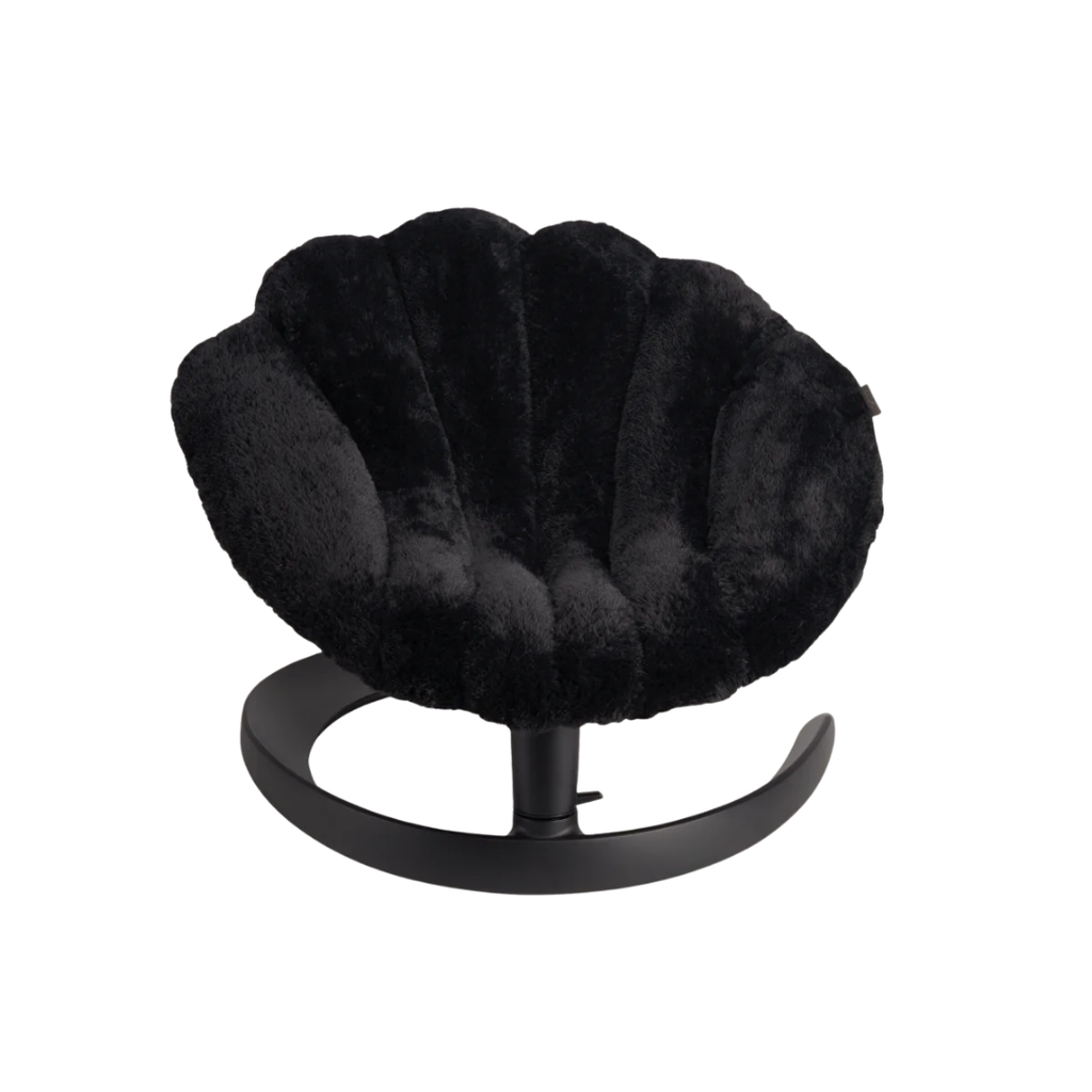 The Clamshell Swivel Lounger