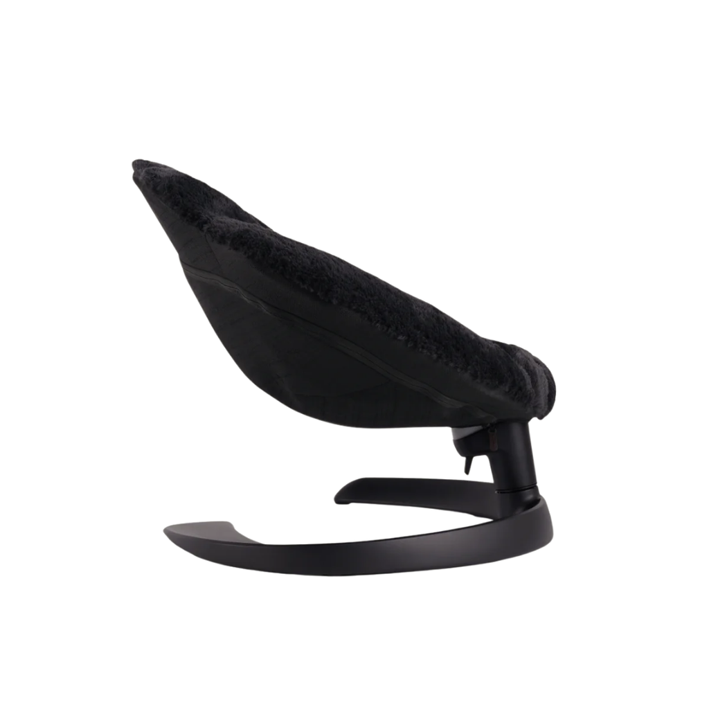 The Clamshell Swivel Lounger