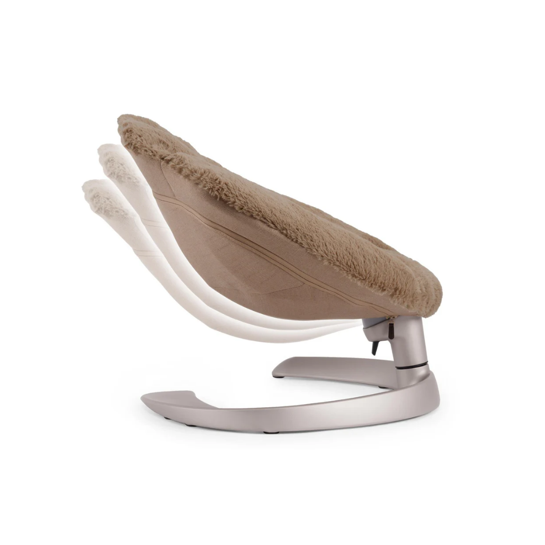 The Clamshell Swivel Lounger